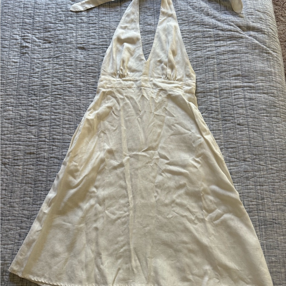 Elegant Backless Cream Dress NWT